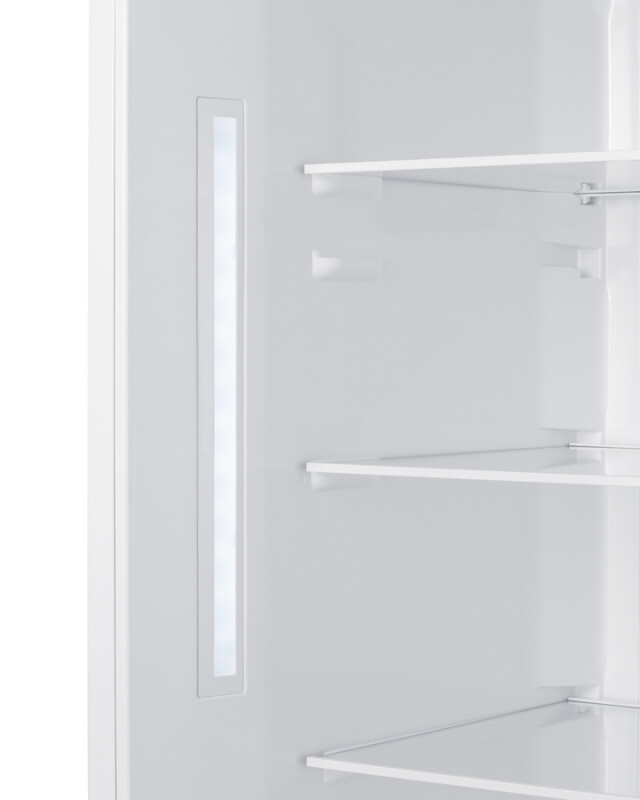 28" Wide Top-Mount Refrigerator-Freezer With NIST-Calibrated Thermometers BKRF151W