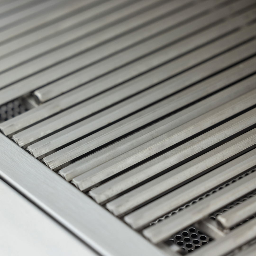 LTE PRO 32-Inch 4-Burner Gas Grill BLZ4LTEPROLP