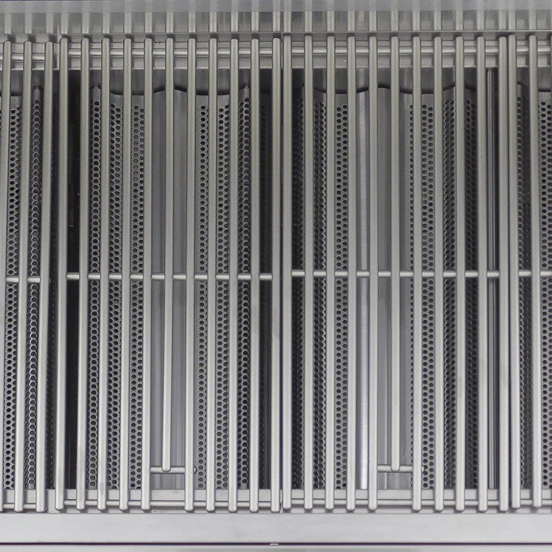 40-Inch 5-Burner LTE Gas Grill with Rear Burner and Built-in Lighting System BLZ5LTE2LP
