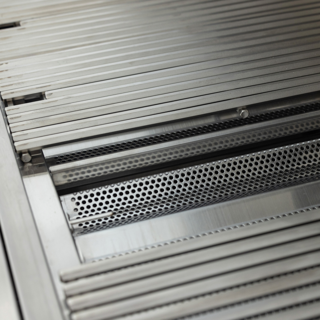 LTE PRO 40-Inch 5-Burner Gas Grill BLZ5LTEPROLP
