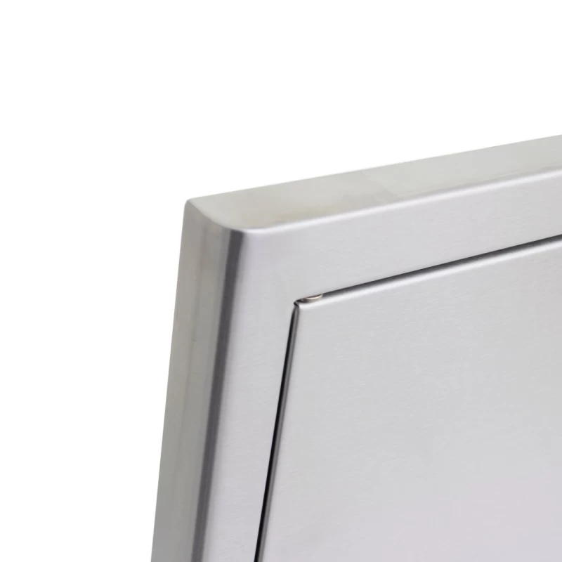 Blaze 18 Inch Single Access Door – Right Hinged (Vertical) BLZSV1420R