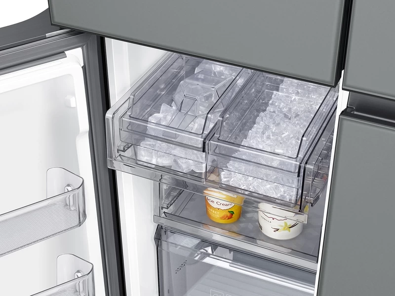 Bespoke 4-Door Flex™ Refrigerator (29 cu. ft.) in Grey Glass BNDL1616699630054