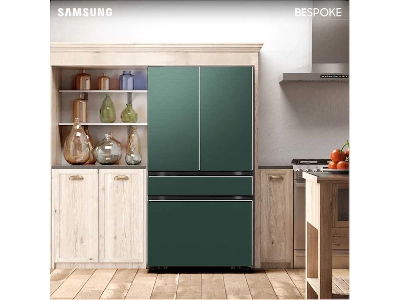 Bespoke 4-Door French Door Refrigerator (29 cu. ft.) with AutoFill Water Pitcher BNDL1646336438286