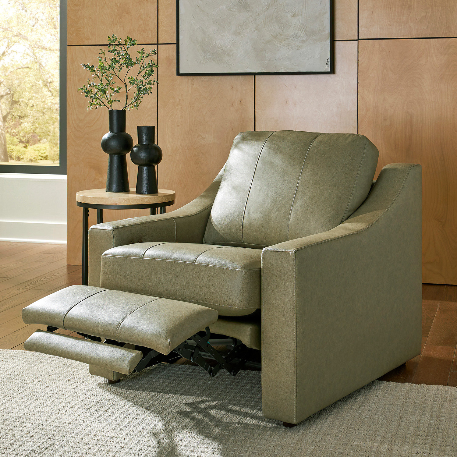 Cavrilly - Modern Styled Incliner Chair - C110RI4 C110RI4