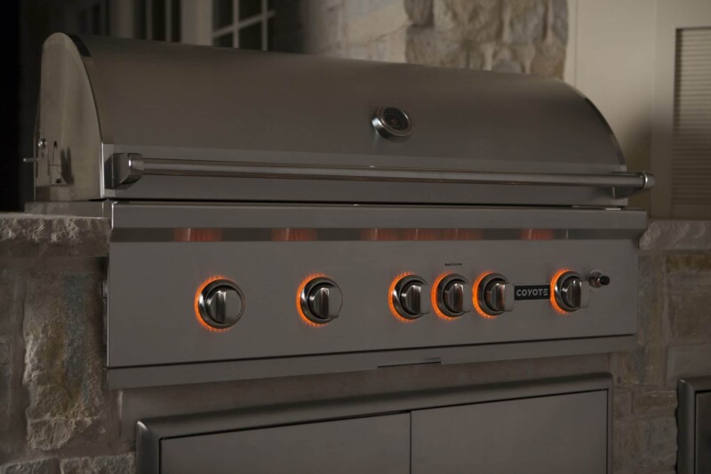 Older/archived Model: 42″ S-series Grill C1SL42LPNG