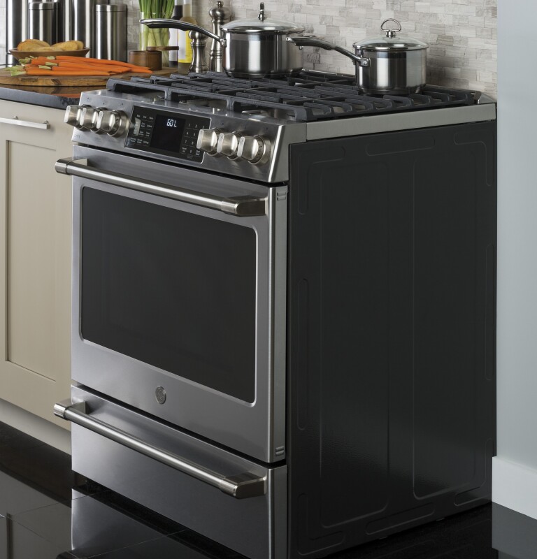 Café Series 30" Slide-in Front Control Dual-fuel Range With Warming Drawer C2S986SELSS