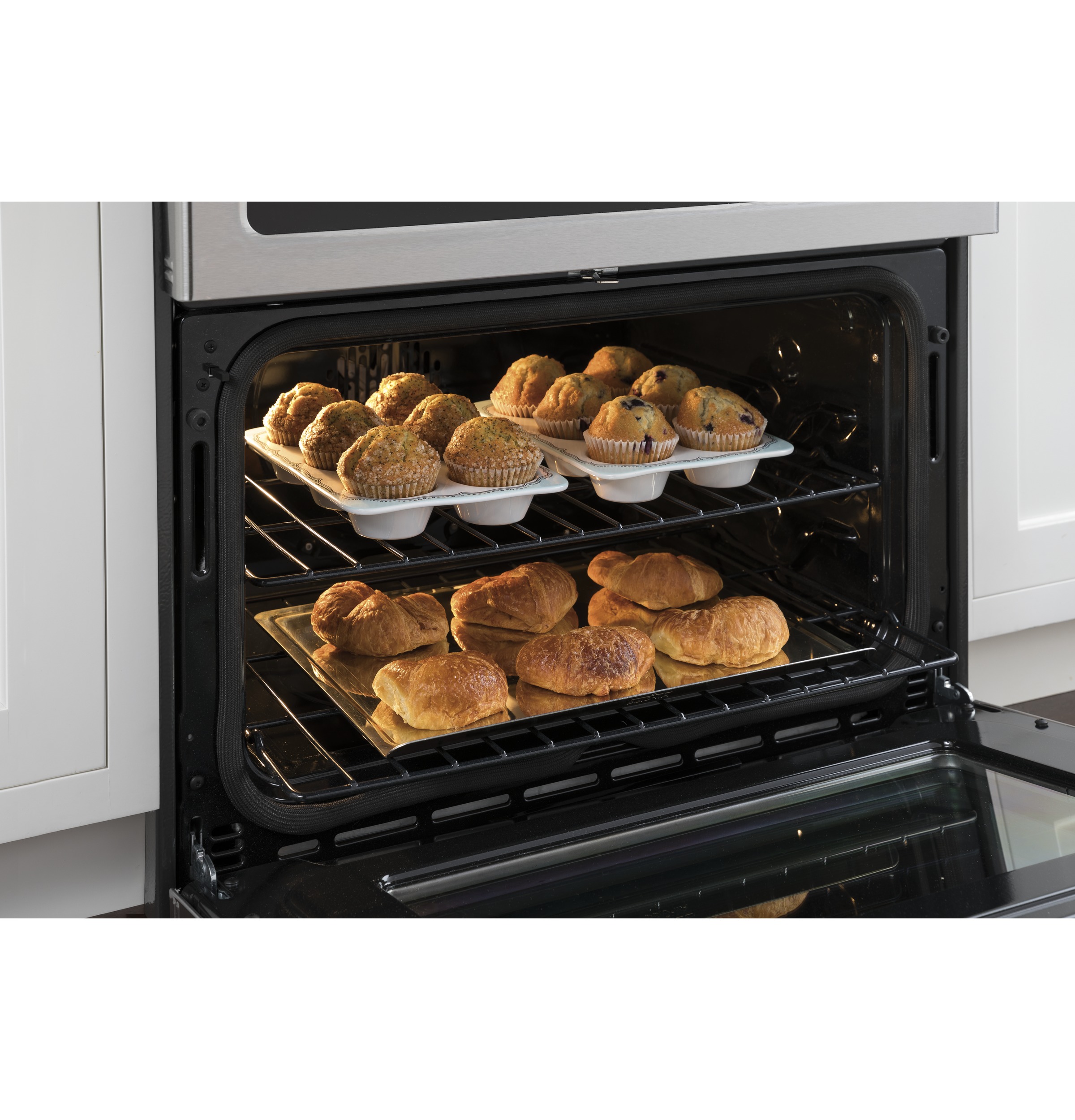 Café Series 30" Slide-in Front Control Dual-fuel Double Oven With Convection Range C2S995SELSS