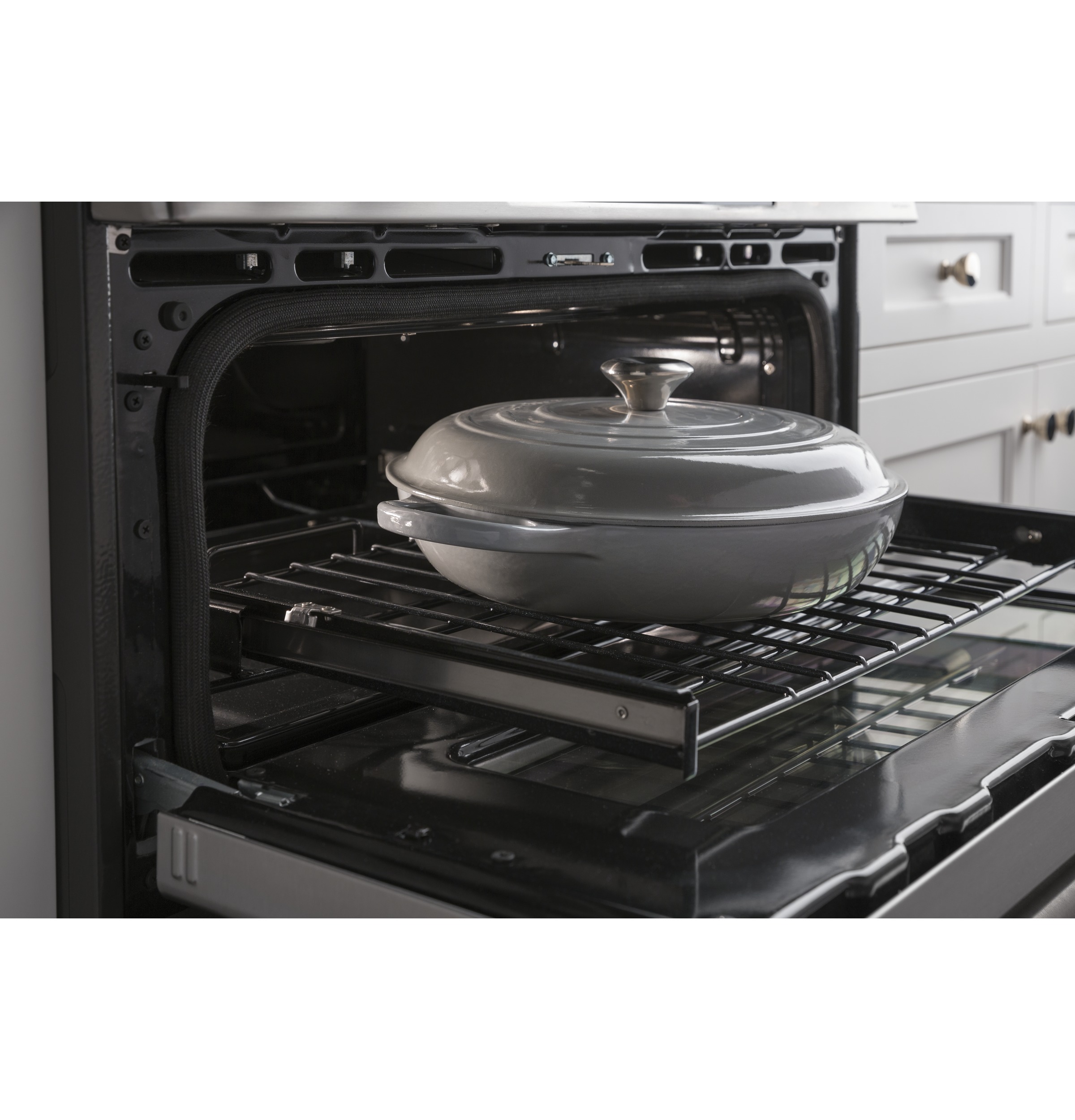 Café Series 30" Slide-in Front Control Dual-fuel Double Oven With Convection Range C2S995SELSS