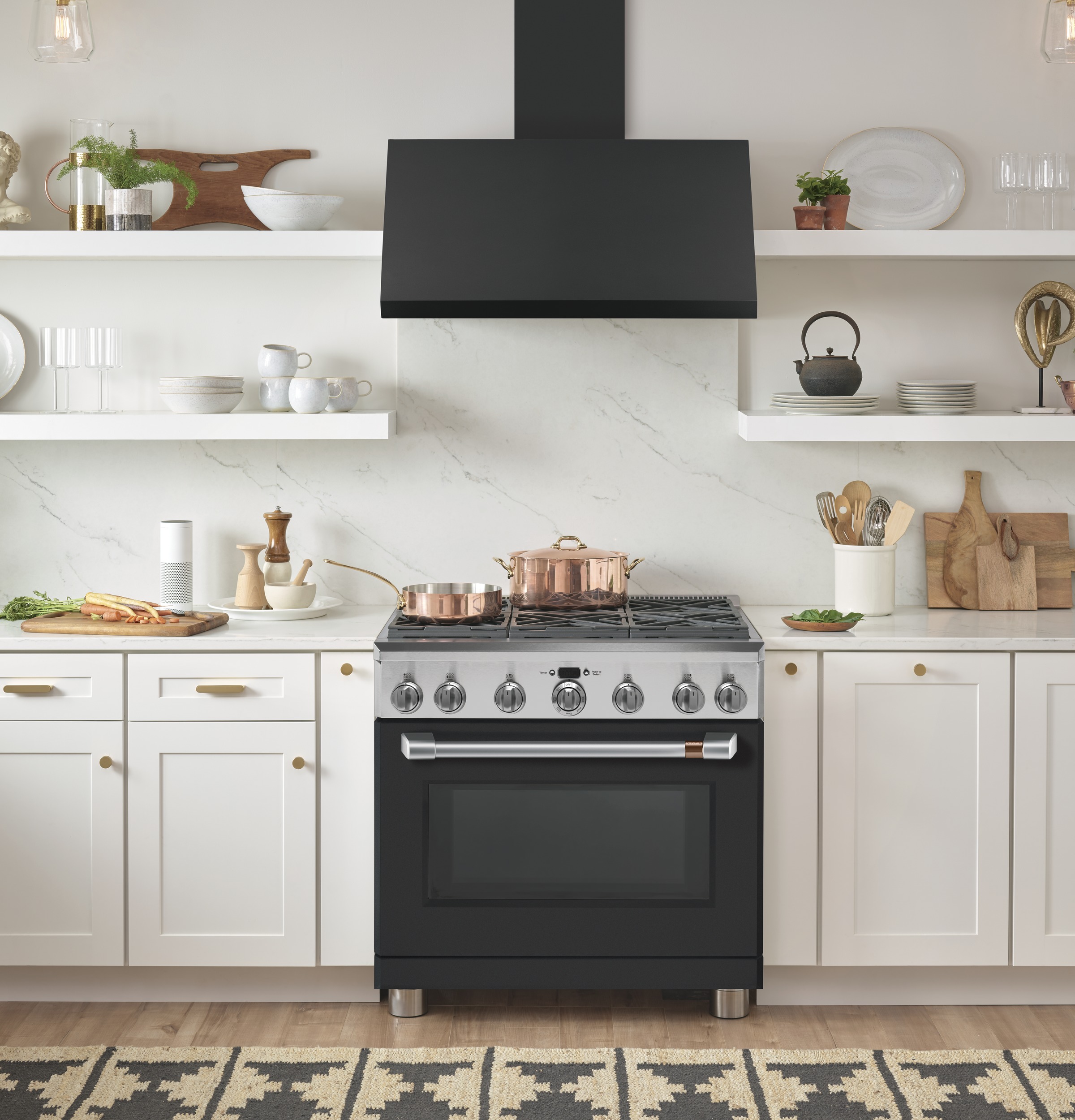 36" Dual-Fuel Professional Range with 6 Burners (Natural Gas) view 7