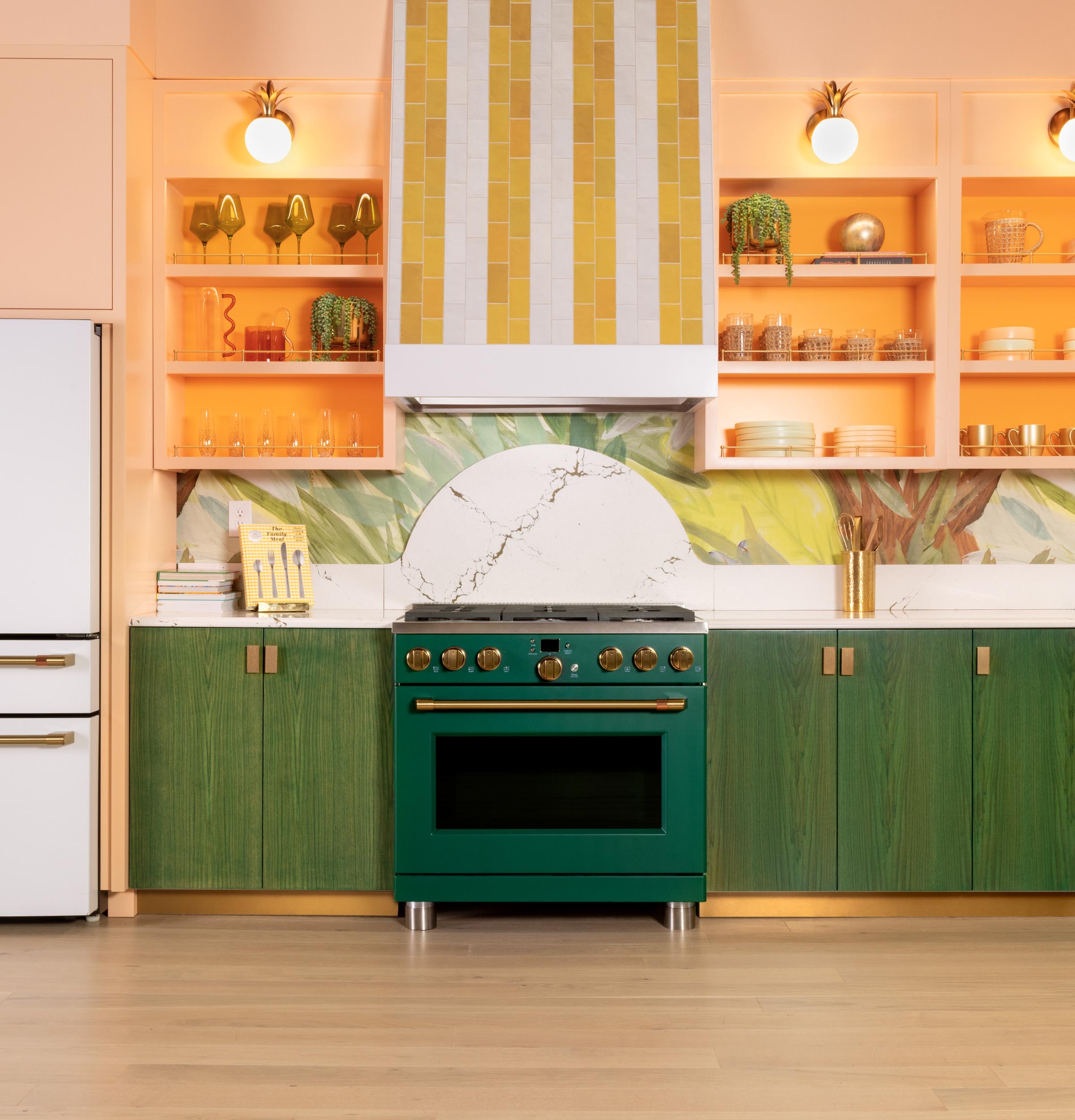 Café 36" Smart Dual-fuel Commercial-style Range With 6 Burners (natural Gas) C2Y366P5TG2