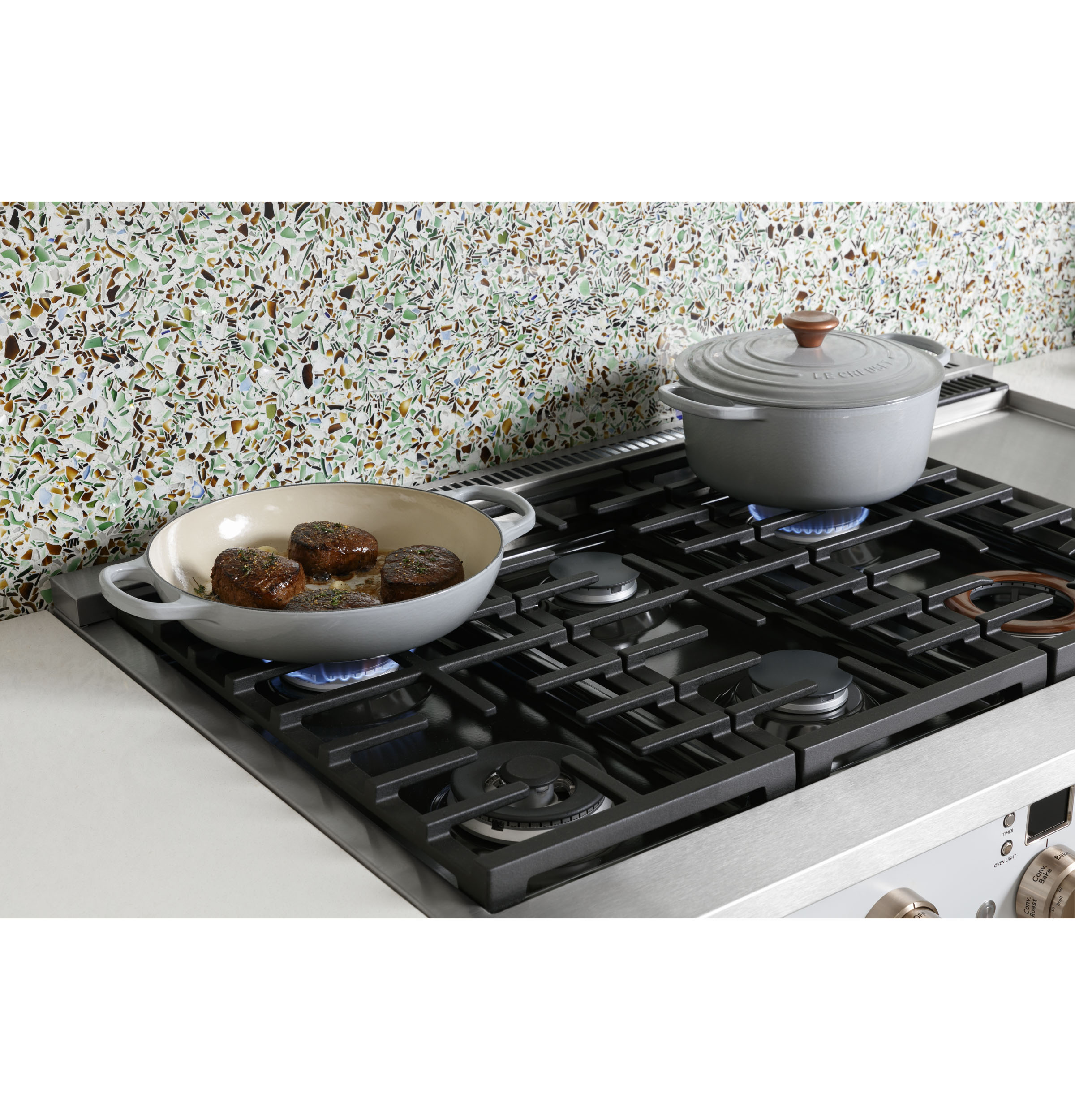 CAFÉ™ 48" Smart Dual-Fuel Commercial-Style Range with 6 Burners and Griddle (Natural Gas) view 18