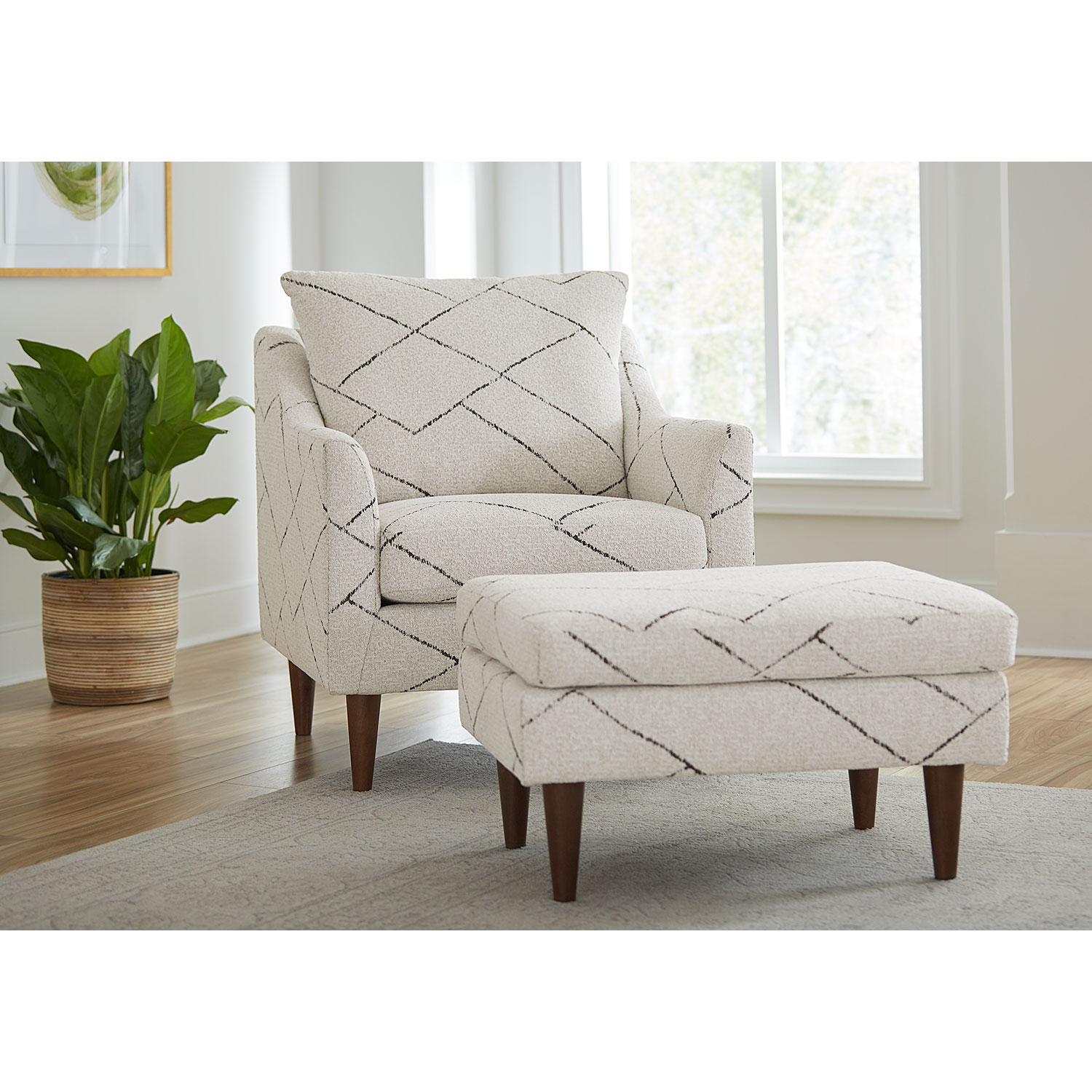 Smitten - Accent Armchair - Dark Walnut - C30DW C30DW