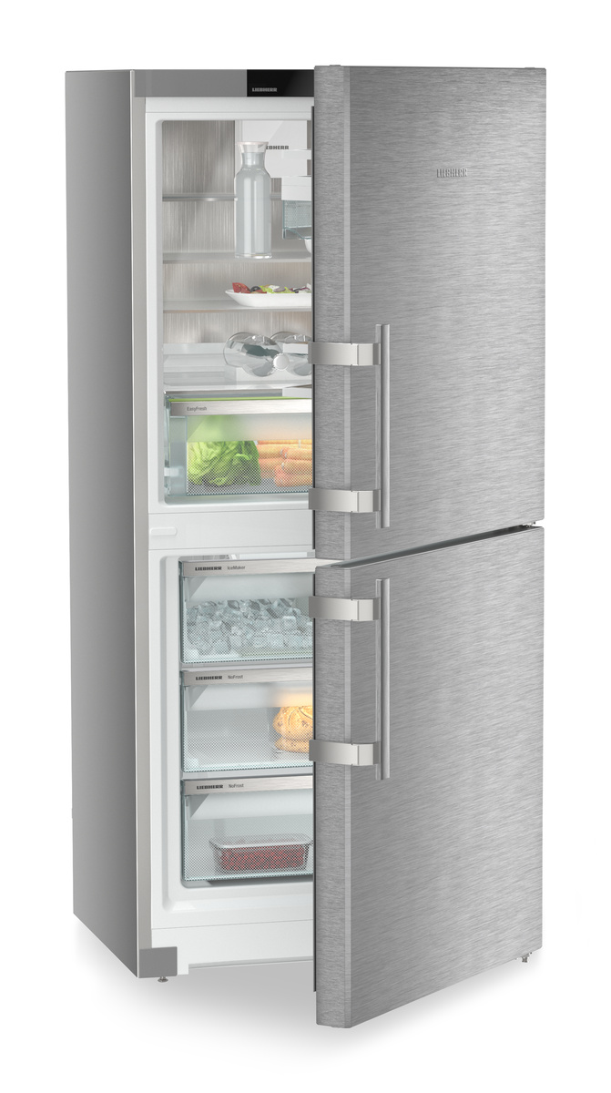 Combined fridge-freezers with EasyFresh and NoFrost C7540IM, product image 8 of 10