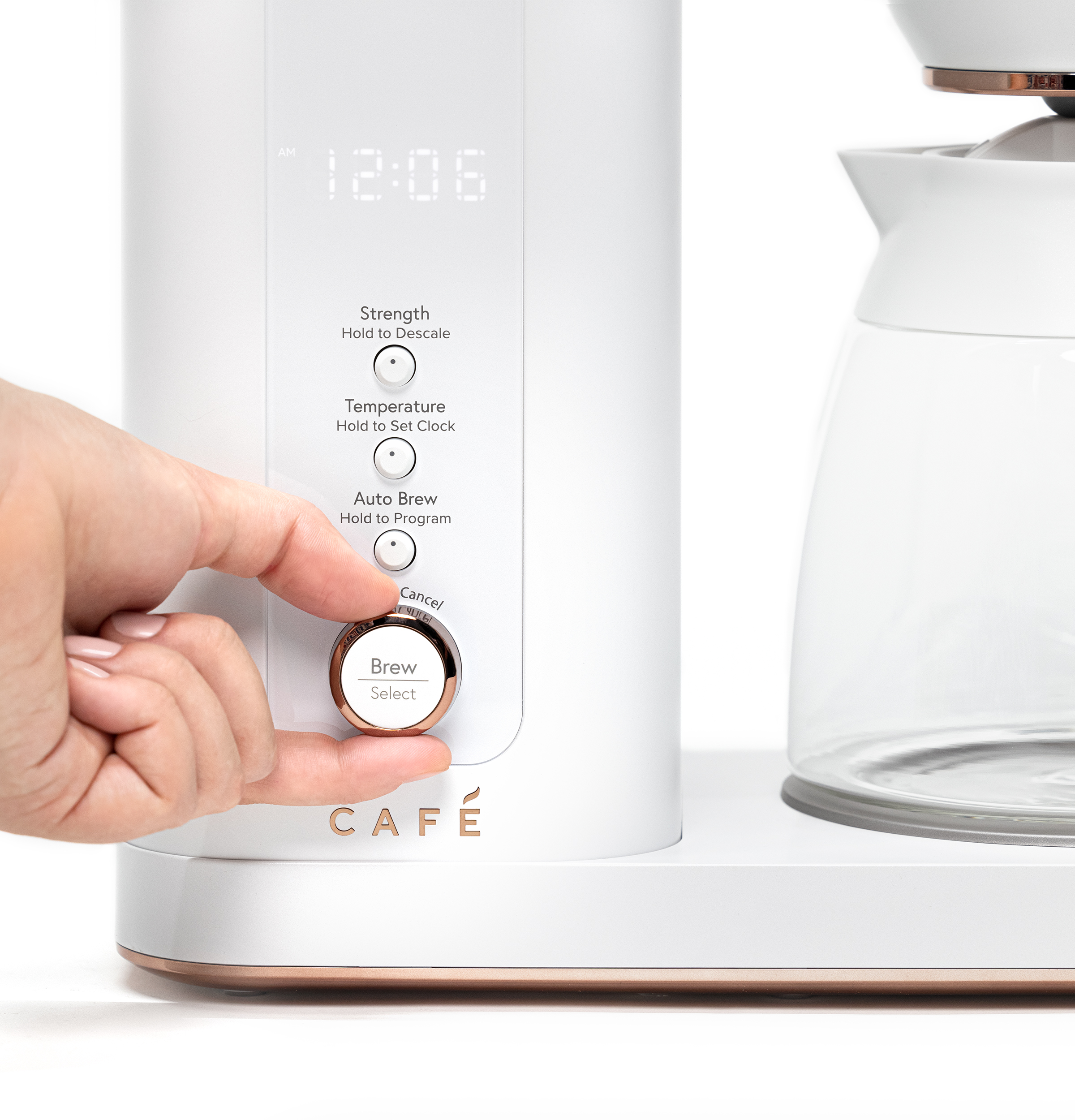 Café Specialty Drip Coffee Maker With Glass Carafe C7CDABS4RW3