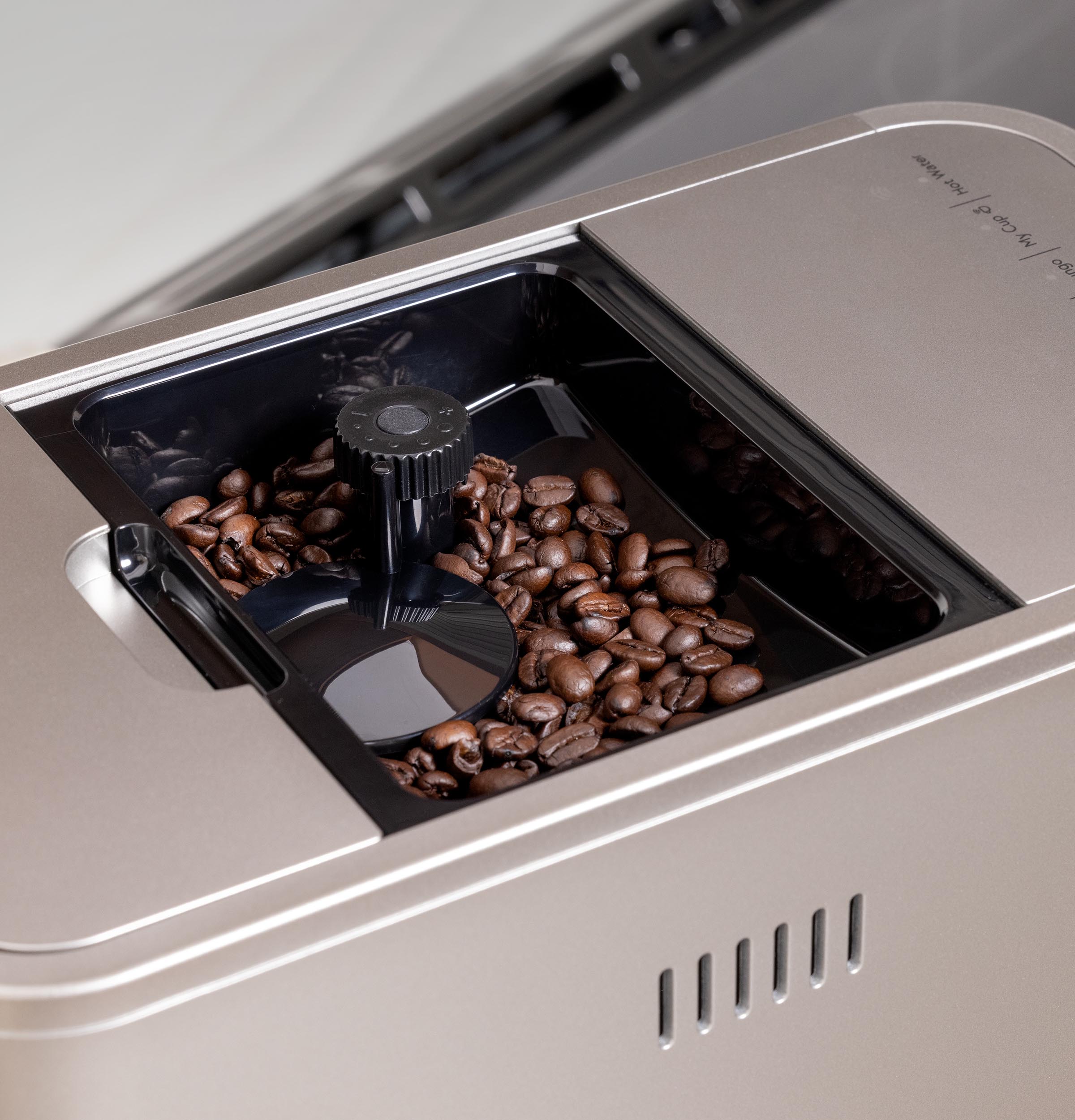 Affetto Automatic Espresso Machine + Frother C7CEBBS2RS3