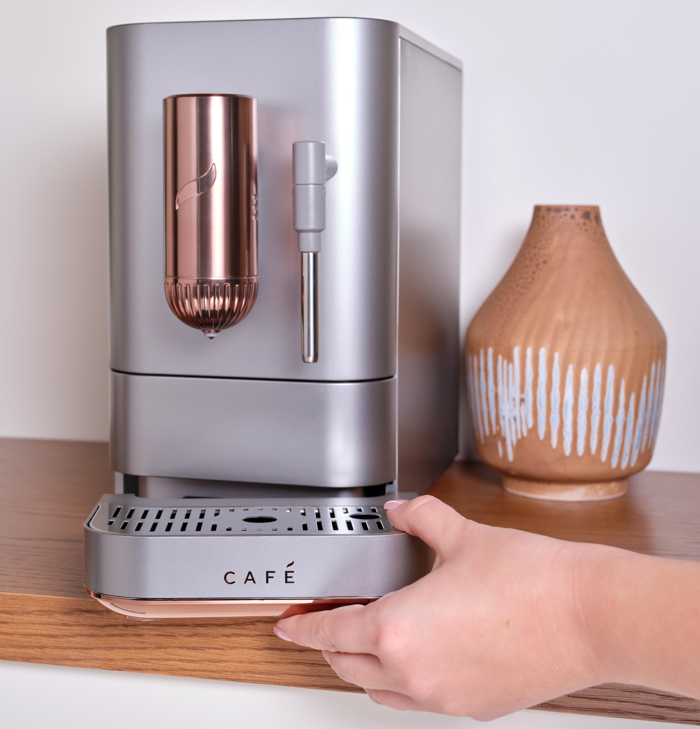 Affetto Automatic Espresso Machine + Frother C7CEBBS2RS3