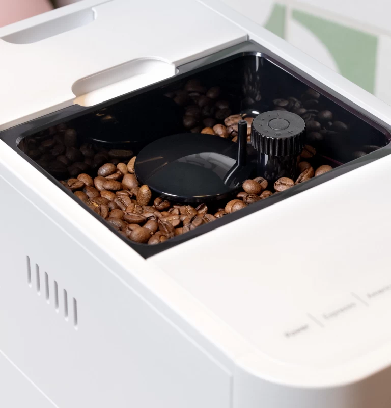 Affetto Automatic Espresso Machine + Frother C7CEBBS4RW3
