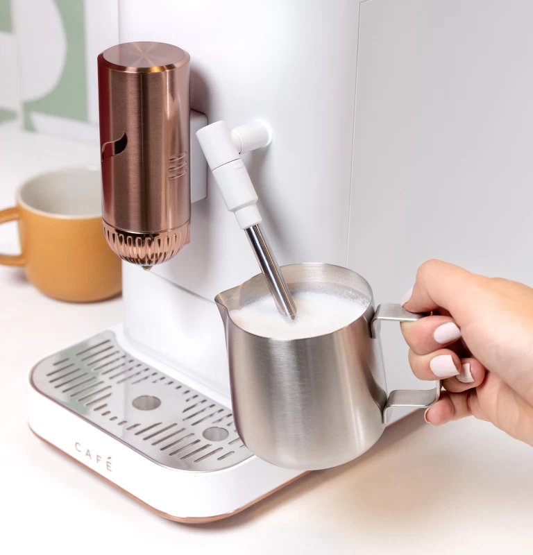 Affetto Automatic Espresso Machine + Frother C7CEBBS4RW3