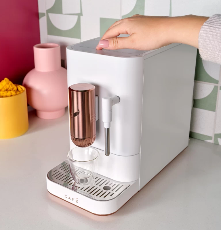 Affetto Automatic Espresso Machine + Frother C7CEBBS4RW3
