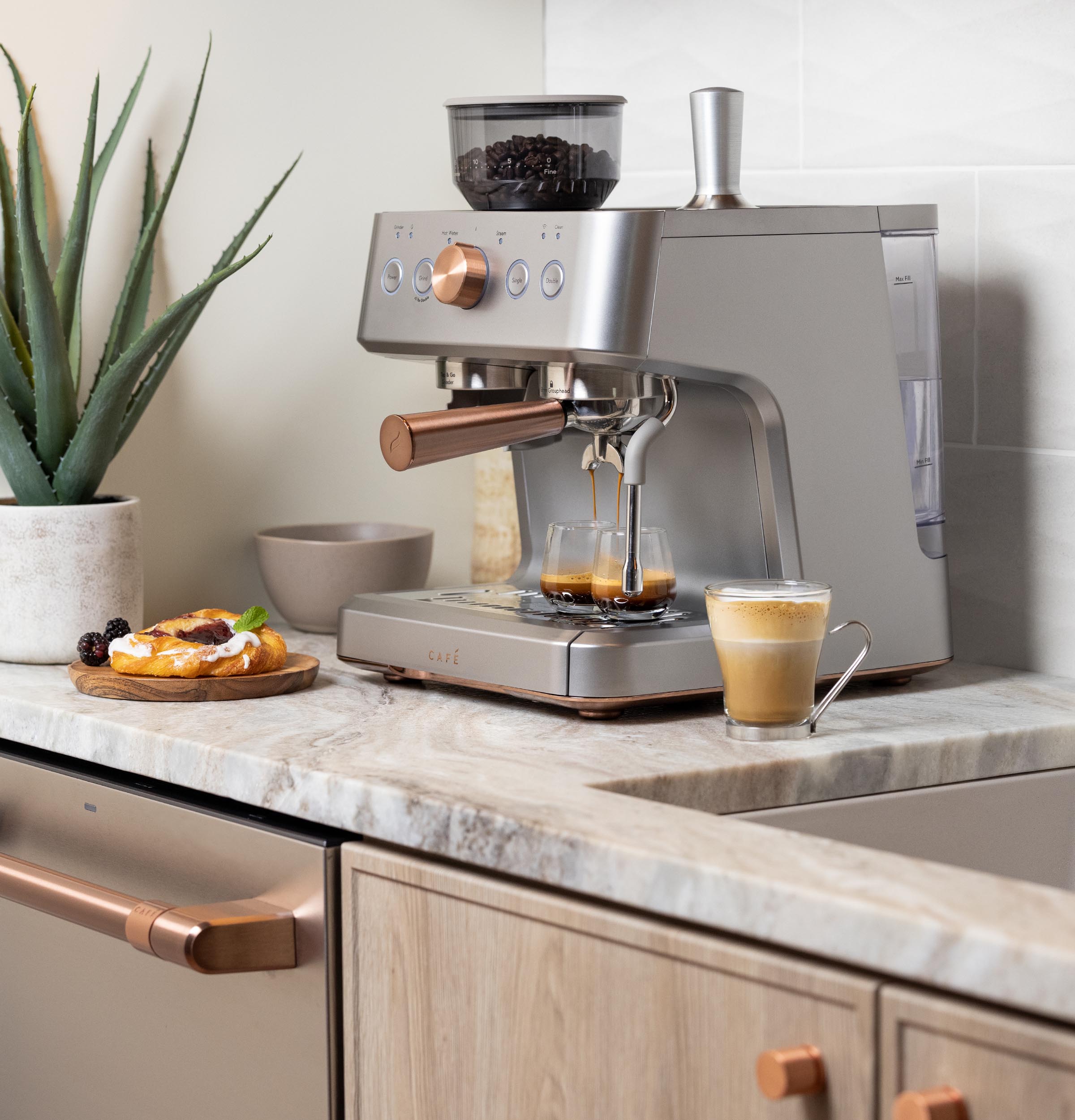 Bellissimo Semi Automatic Espresso Machine + Frother C7CESAS2RS3