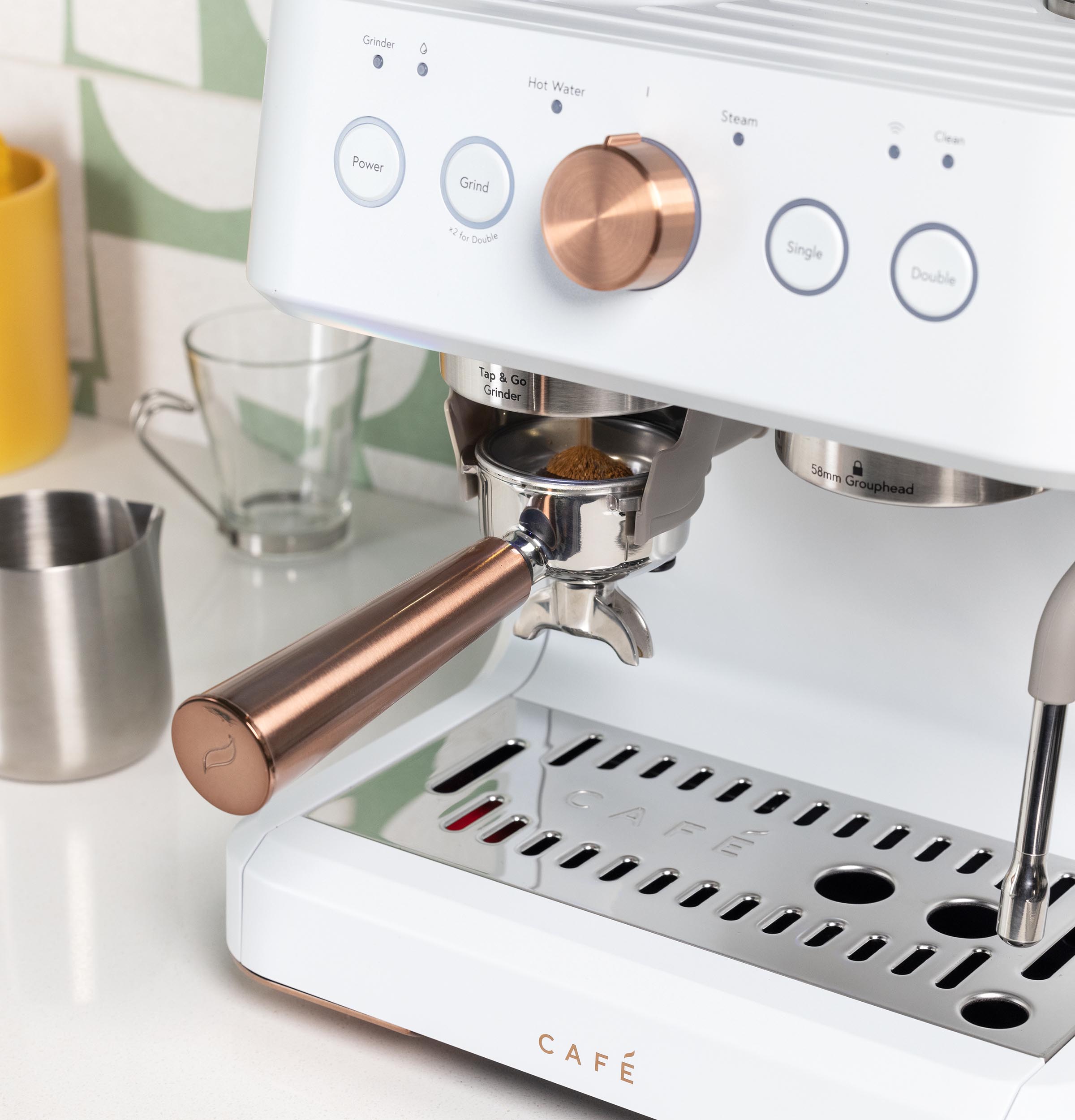 Café Bellissimo Semi Automatic Espresso Machine + Frother C7CESAS4RW3