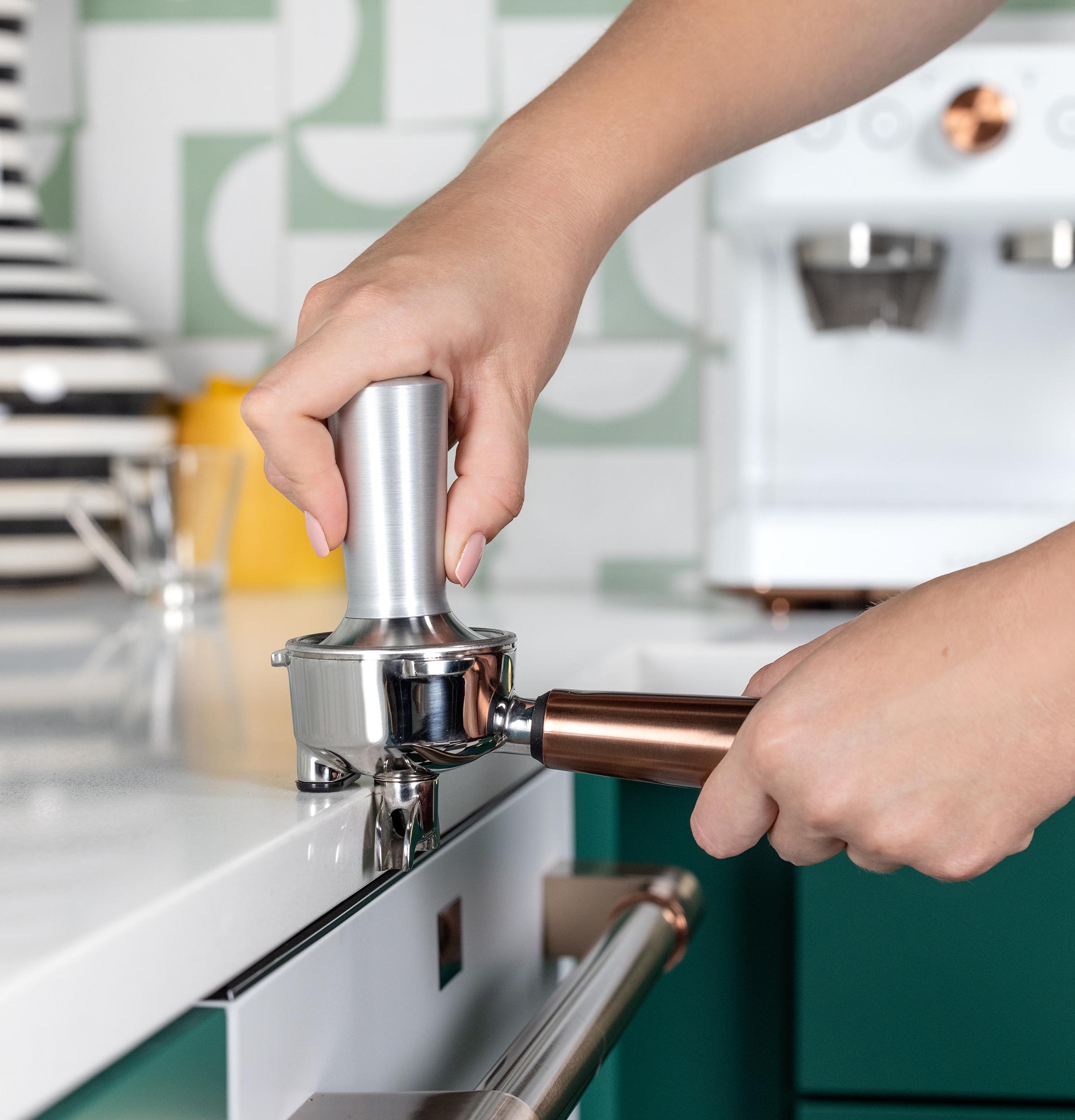 Café Bellissimo Semi Automatic Espresso Machine + Frother C7CESAS4RW3