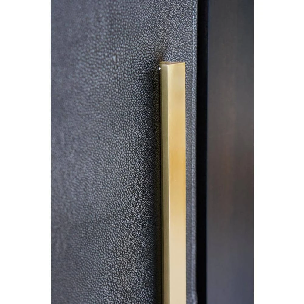Caviar 24" Cuts By Leather Panel CAVIAR24L