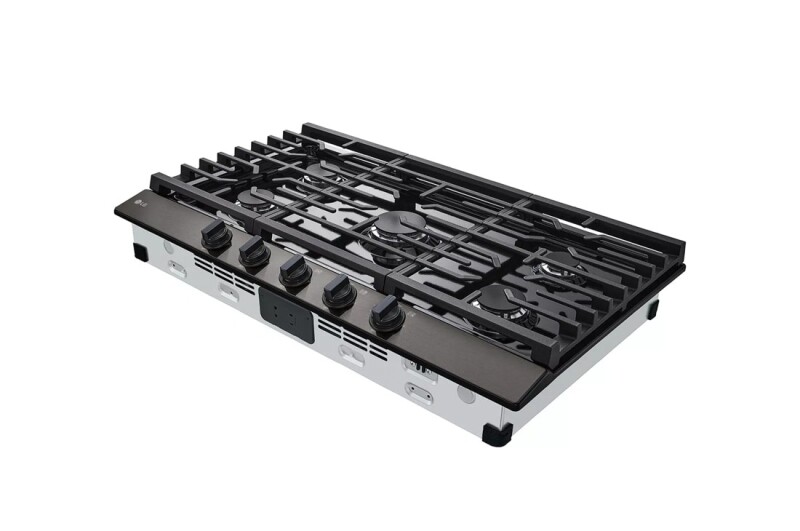 36” Gas Cooktop with UltraHeat™ 20K BTU Burner view 4