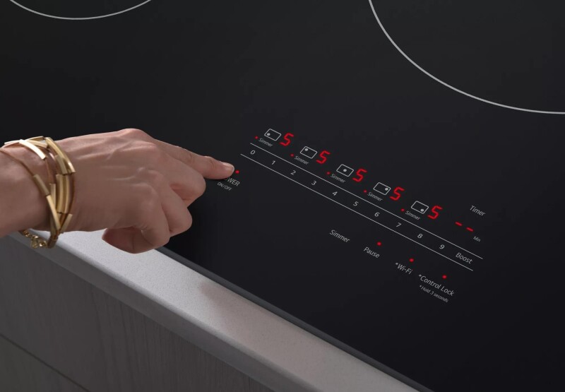 36” Smart Induction Cooktop with UltraHeat™ 4.3kW Element view 7