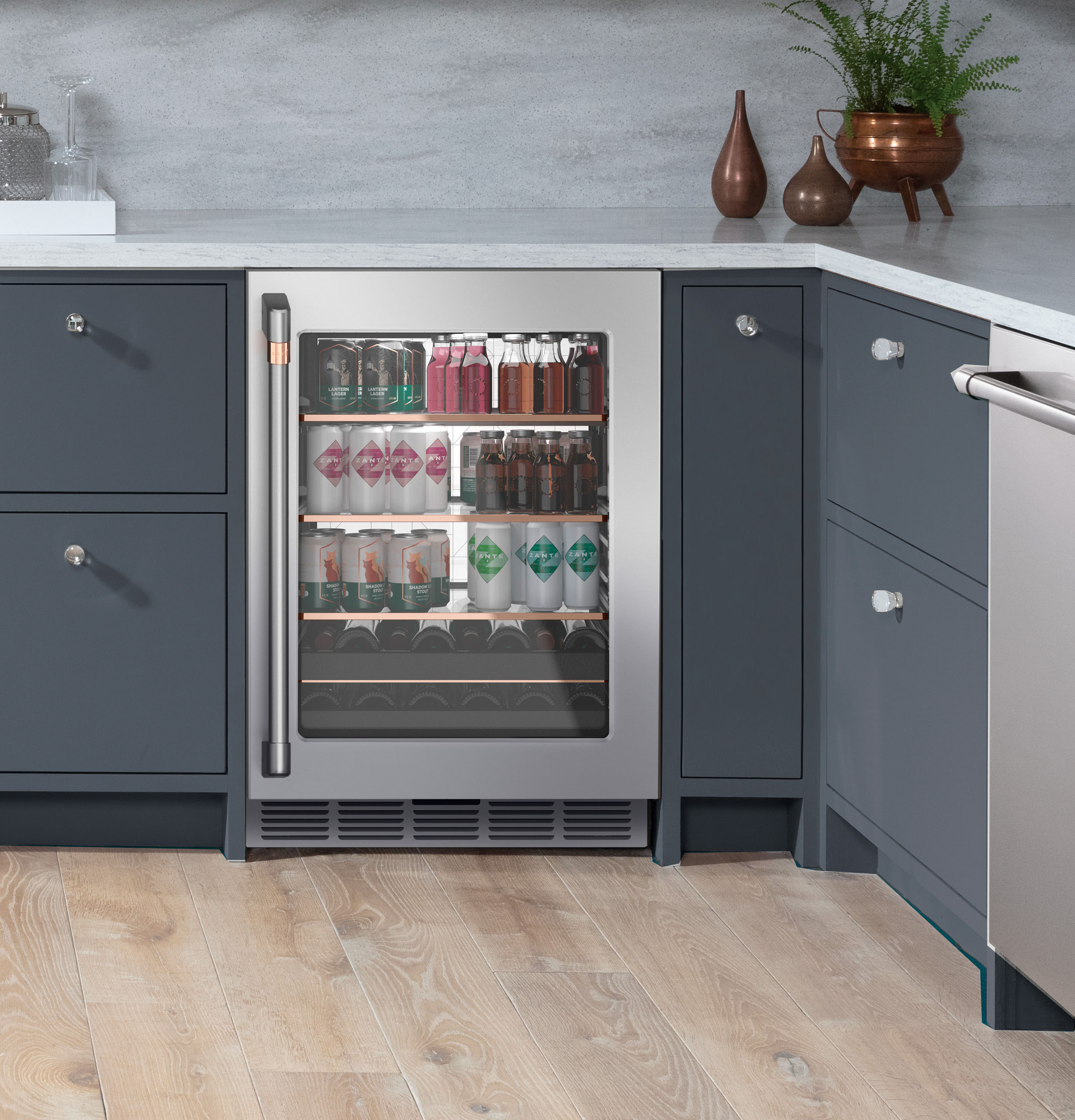 CAFÉ™ ENERGY STAR® Beverage Center view 12