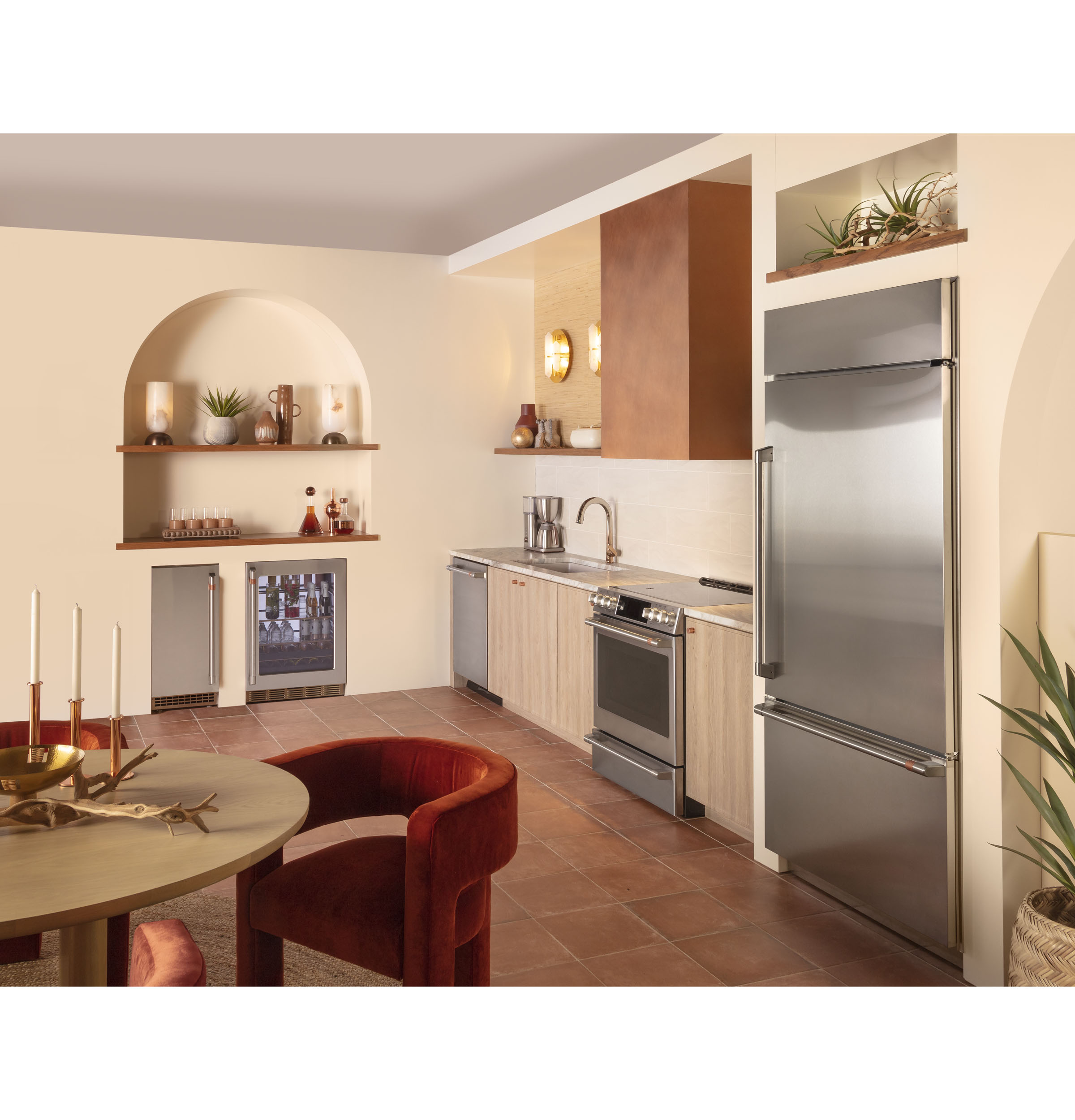CAFÉ™ ENERGY STAR® Beverage Center view 9