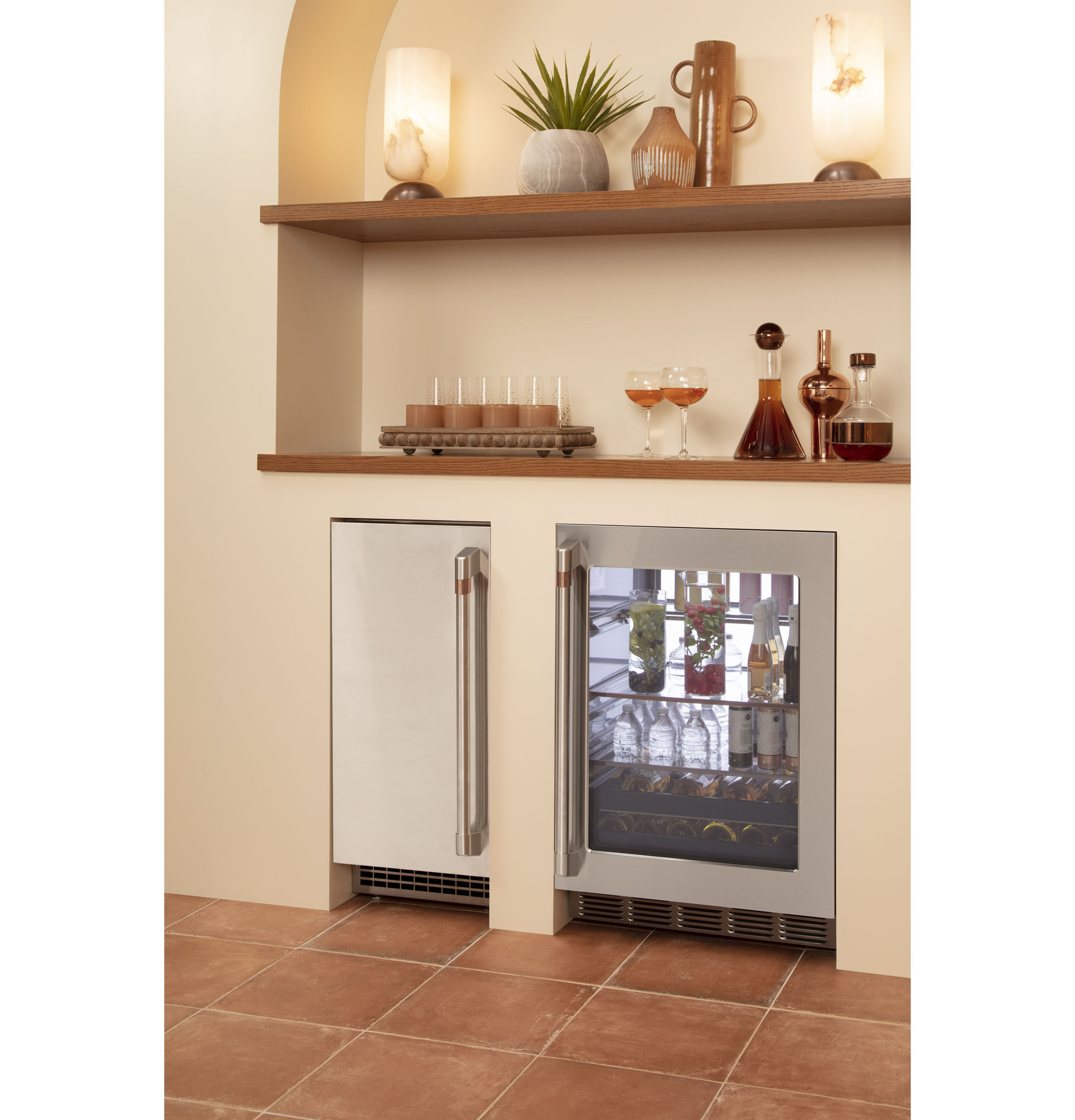 CAFÉ™ ENERGY STAR® Beverage Center view 8