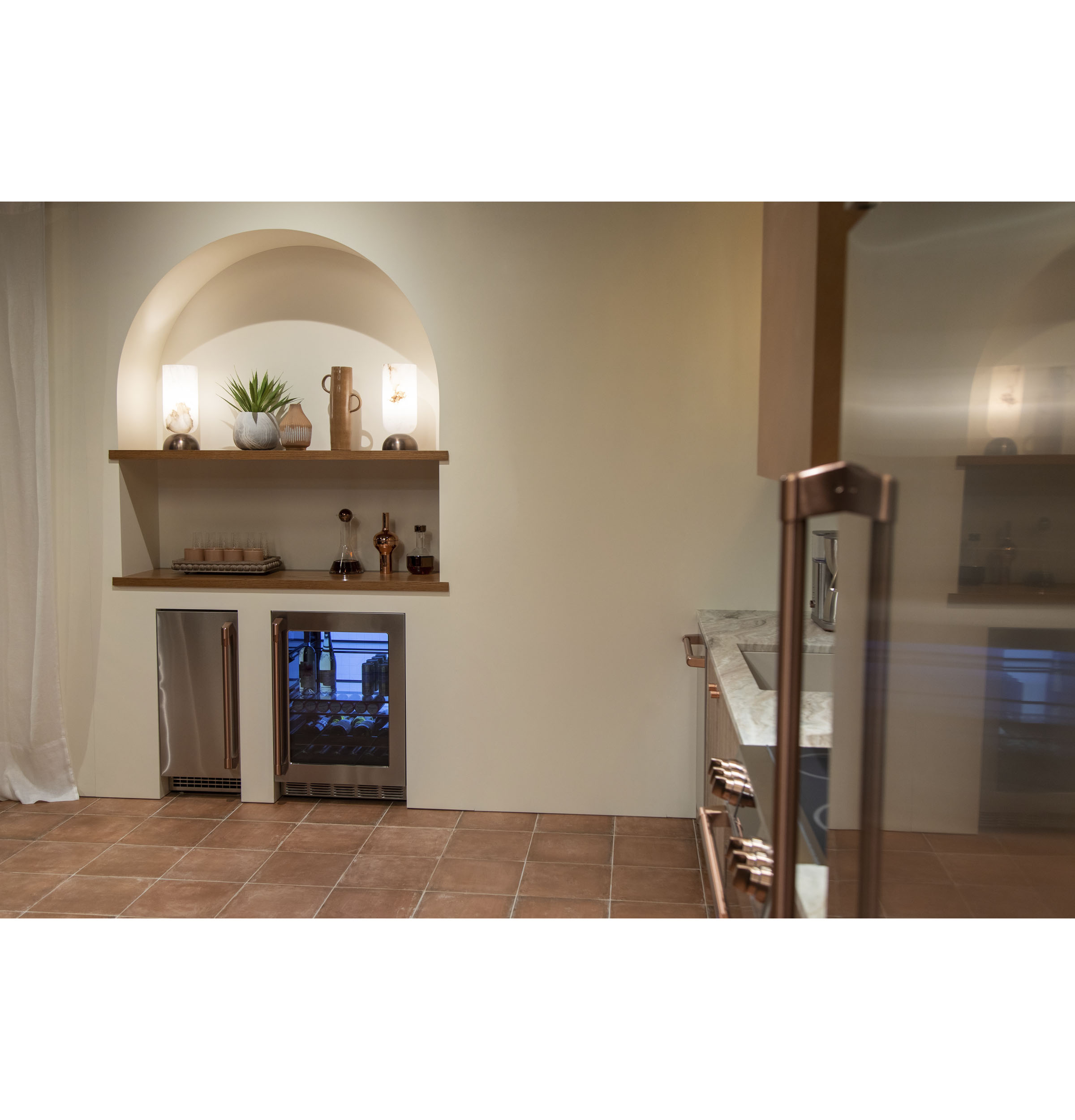 CAFÉ™ ENERGY STAR® Beverage Center view 5