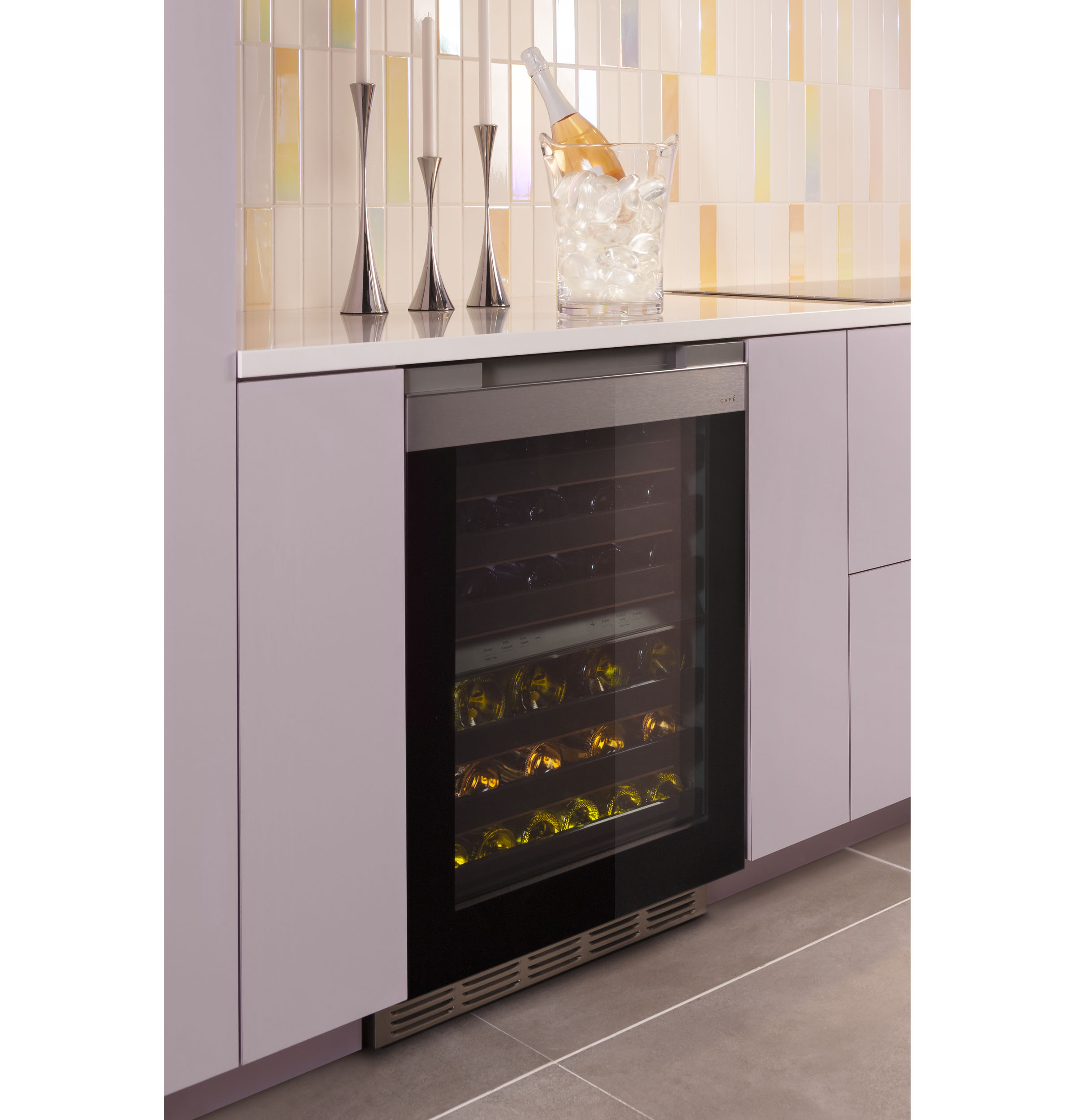 Wine Center in Platinum Glass CCR06DM2PS5