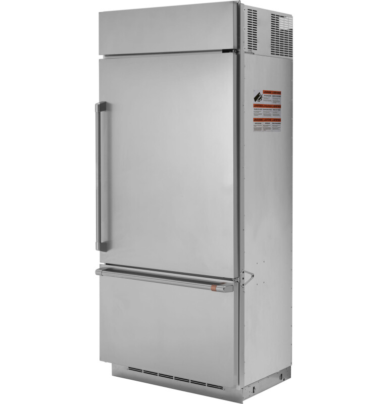 CAFÉ™ 21.3 Cu. Ft. Built-In Bottom-Freezer Refrigerator CDB36RP2PS1