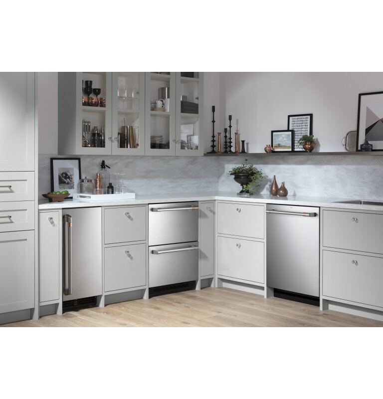 CAFÉ™ 5.7 Cu. Ft. Built-In Dual-Drawer Refrigerator view 21