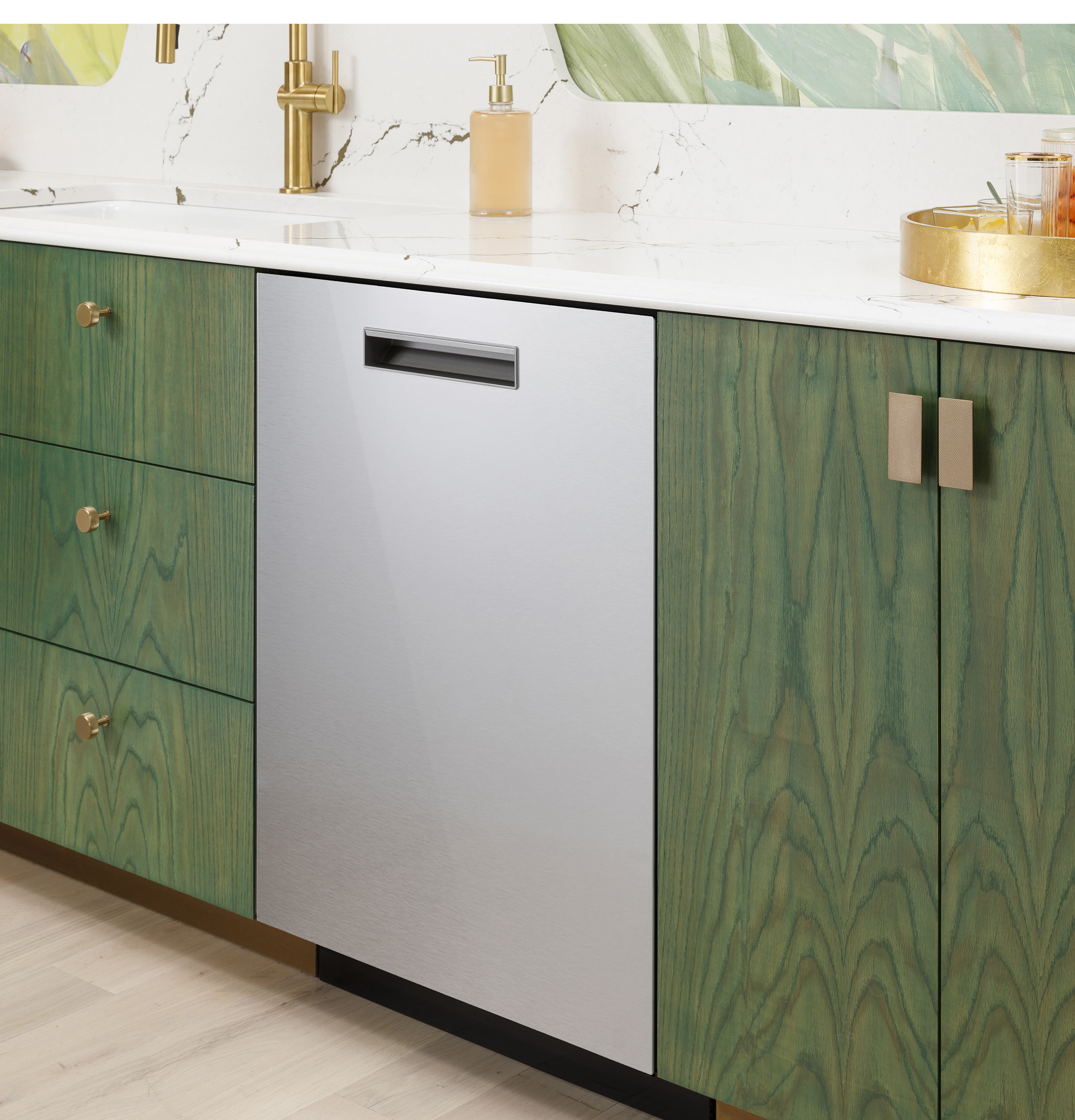 CAFÉ™ CustomFit ENERGY STAR Stainless Interior Smart Dishwasher with Ultra Wash Top Rack and LED Lights, 39 dBA in Platinum Glass view 43