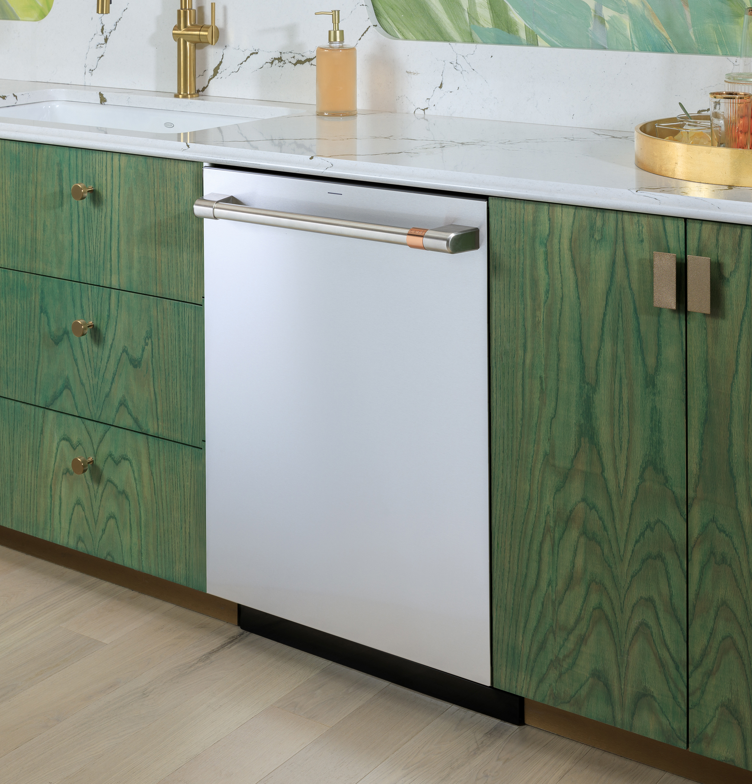 CAFÉ™ CustomFit ENERGY STAR Stainless Interior Dishwasher with Ultra Wash & Dry, 42 dBA view 11