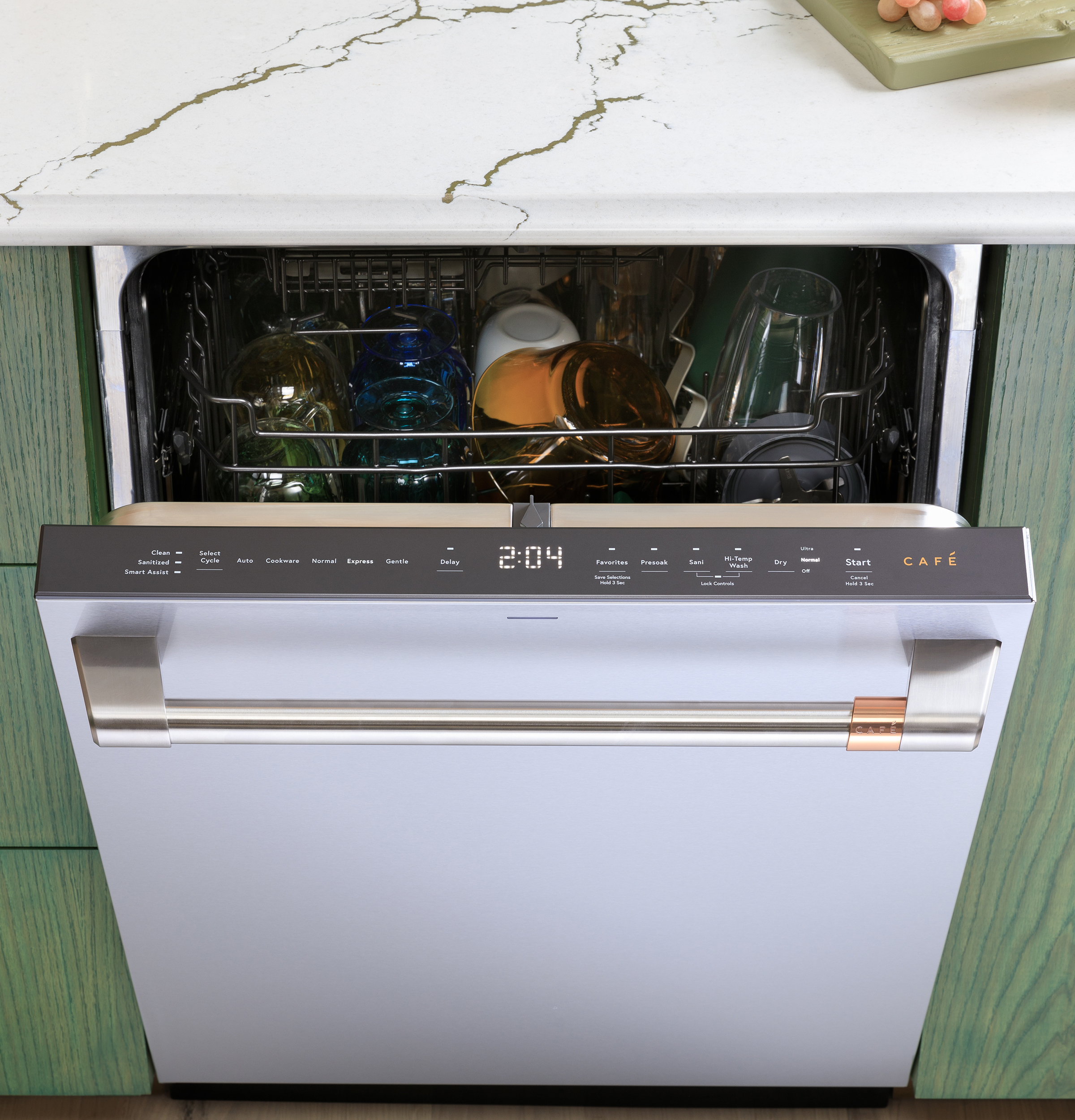 CAFÉ™ CustomFit ENERGY STAR Stainless Interior Dishwasher with Ultra Wash & Dry, 42 dBA view 8