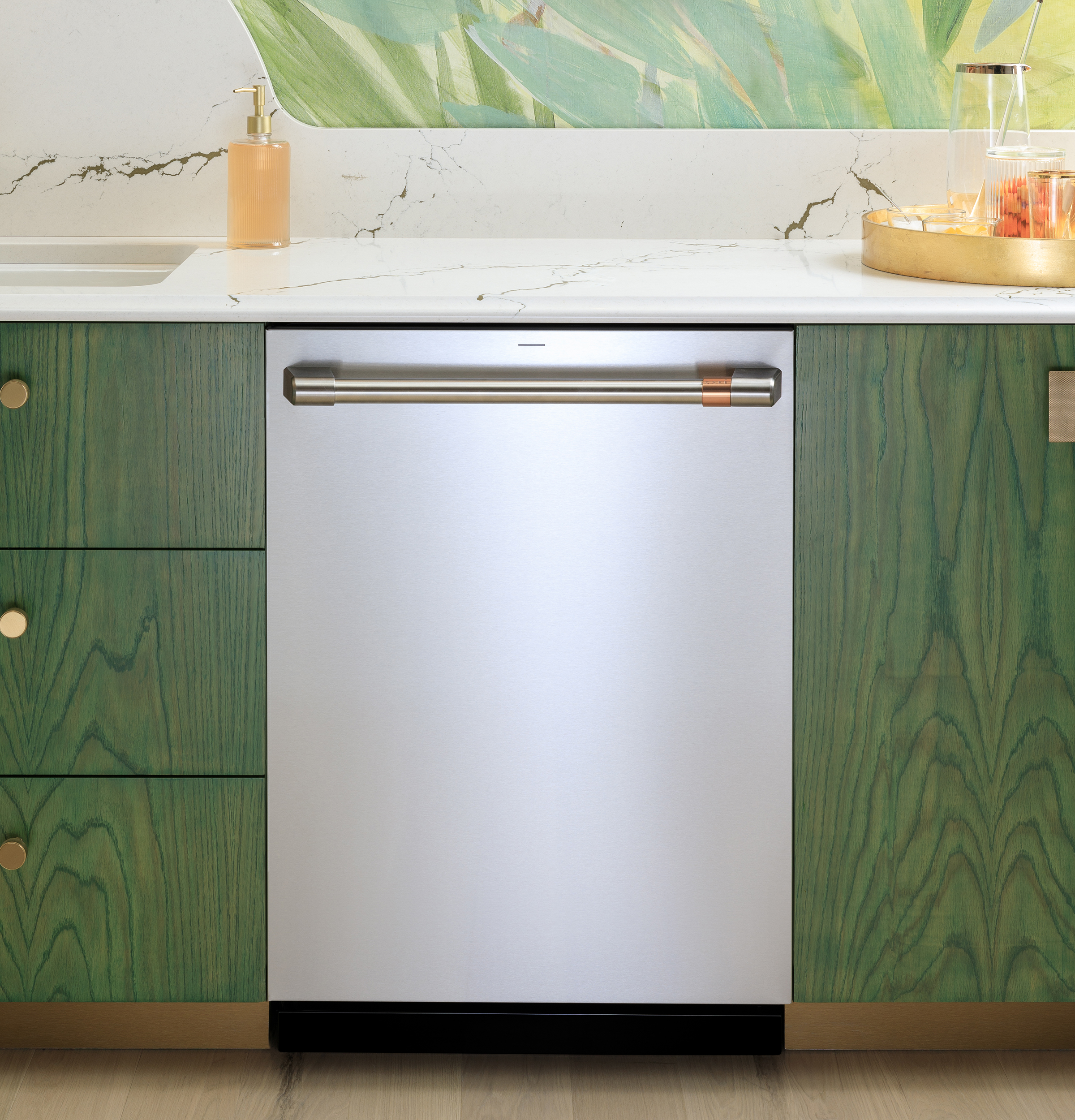 CAFÉ™ CustomFit ENERGY STAR Stainless Interior Smart Dishwasher with Ultra Wash Top Rack and Dual Convection Ultra Dry, 44 dBA view 29