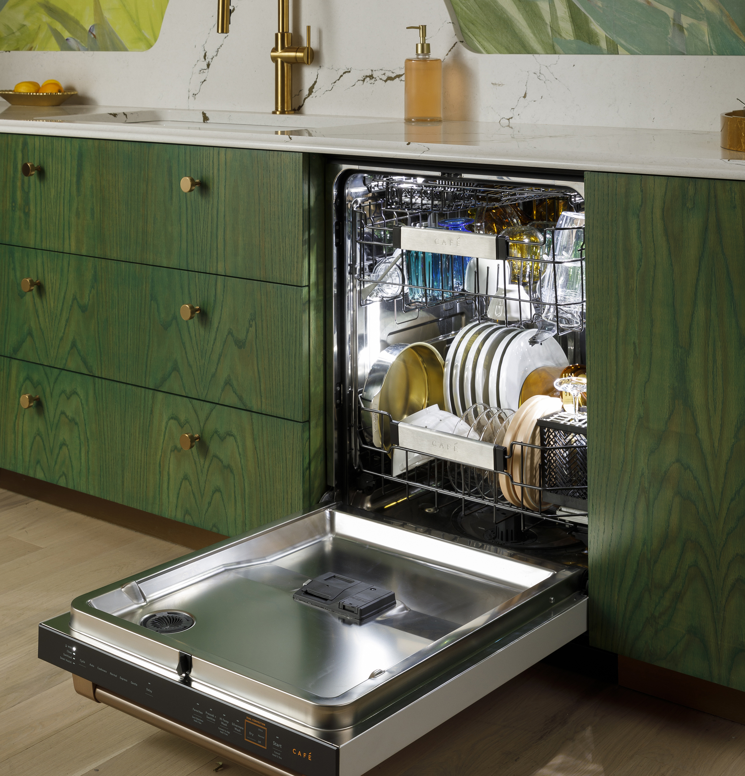 CAFÉ™ CustomFit ENERGY STAR Stainless Interior Smart Dishwasher with Ultra Wash Top Rack and Dual Convection Ultra Dry, LED Lights, 39 dBA view 7