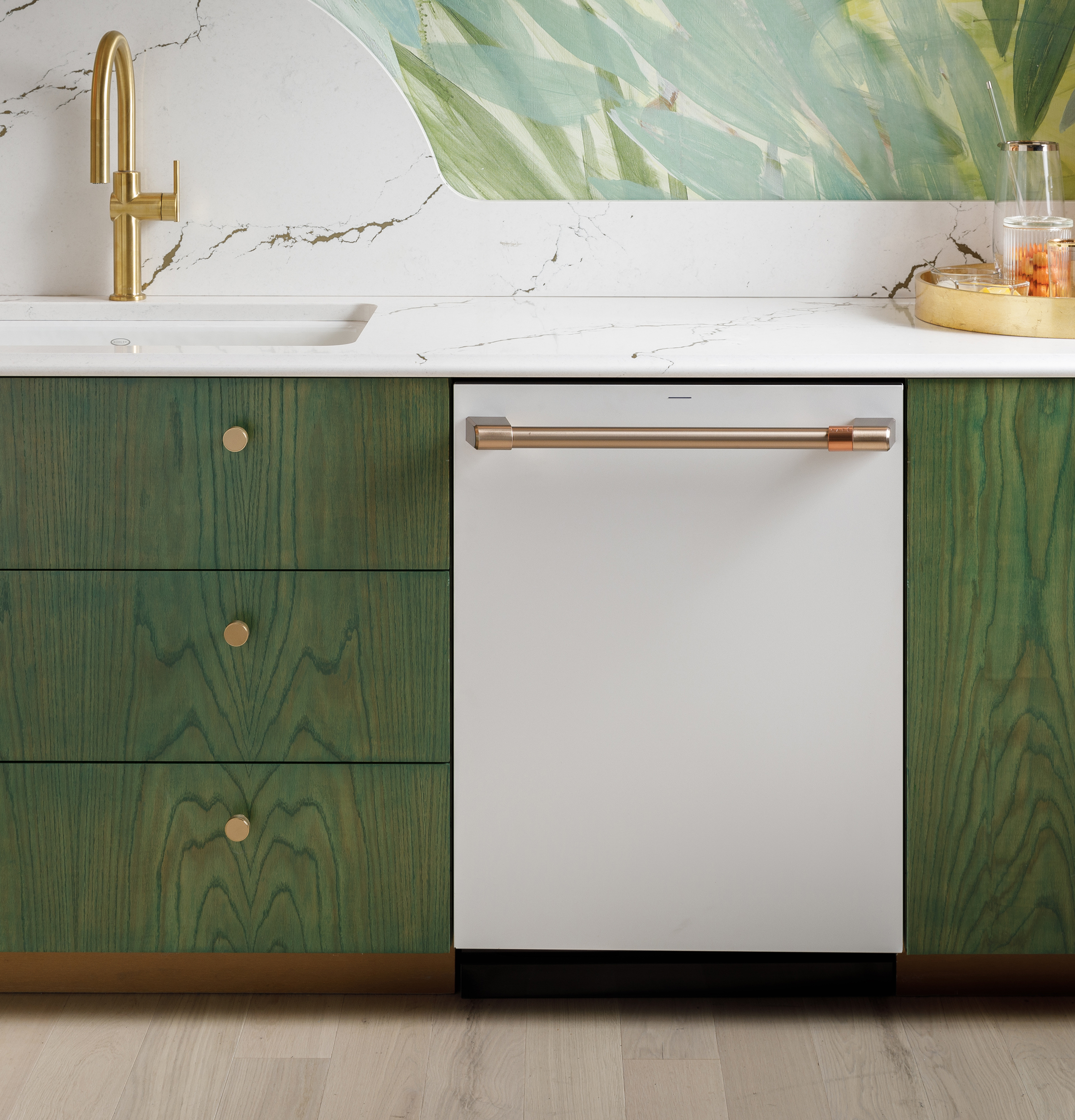 CAFÉ™ CustomFit ENERGY STAR Stainless Interior Smart Dishwasher with Ultra Wash Top Rack and Dual Convection Ultra Dry, LED Lights, 39 dBA view 33