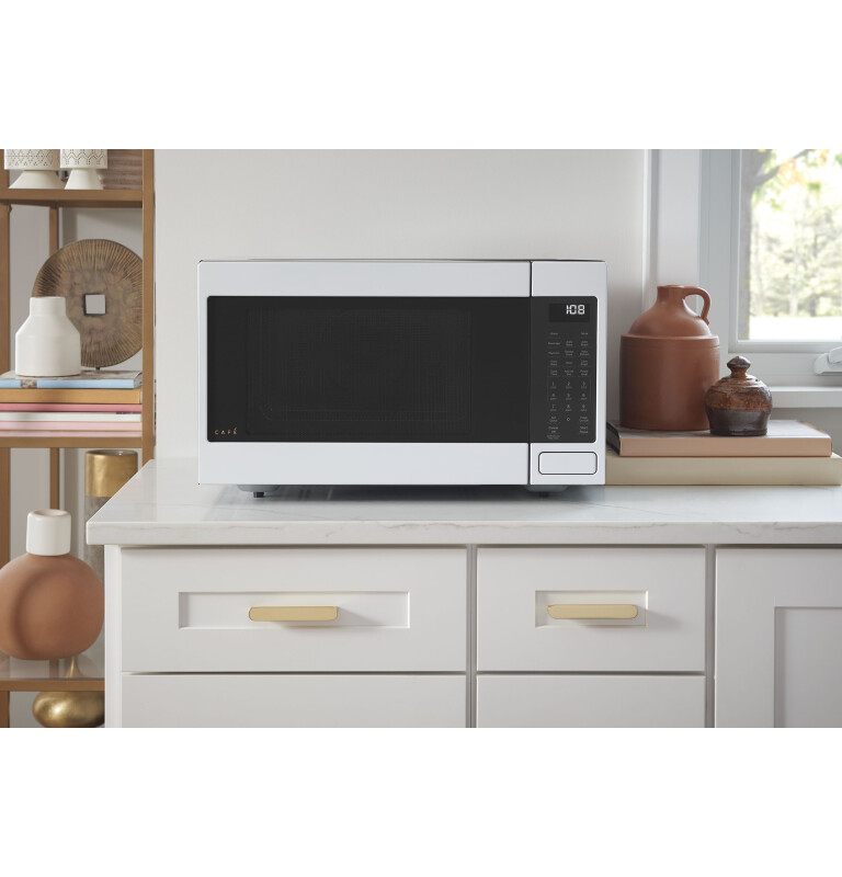 Café 1.5 Cu. Ft. Smart Countertop Convection/microwave Oven CEB515P4MWM