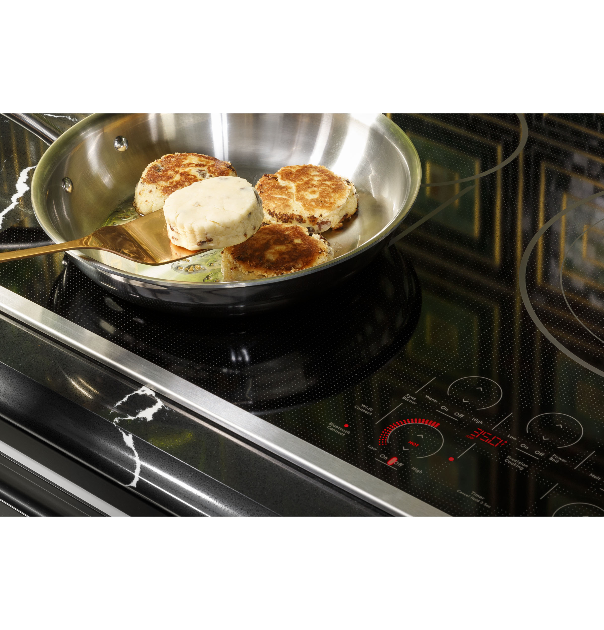 CAFÉ™ 36" Touch-Control Electric Cooktop view 17