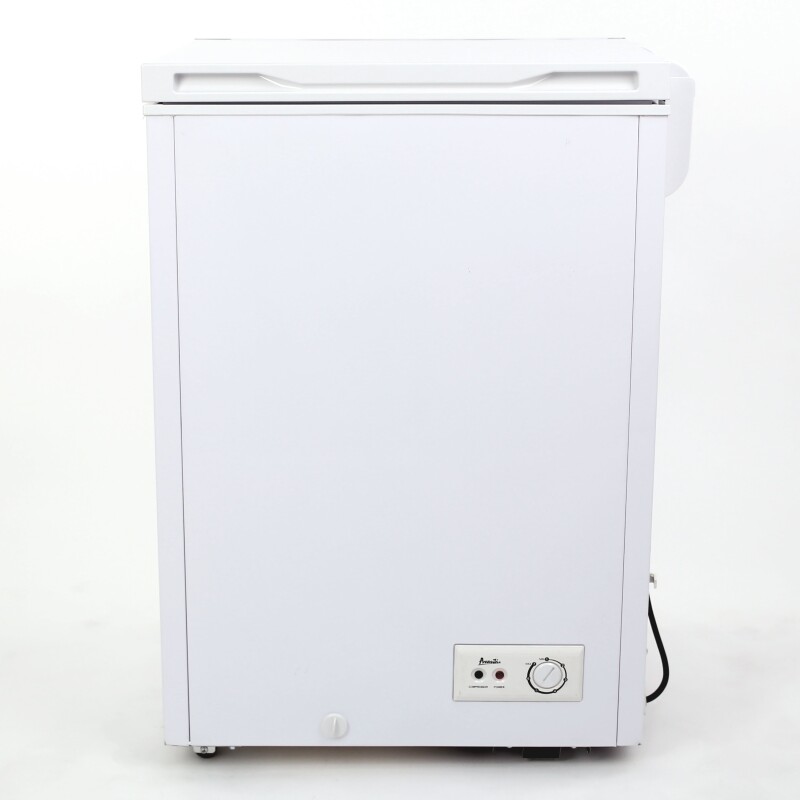 2.5 cu. ft. Chest Freezer CF24Q0W, product image 4 of 9