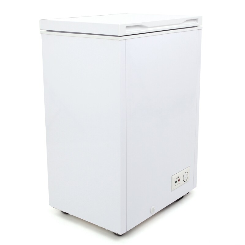 2.5 cu. ft. Chest Freezer CF24Q0W, product image 5 of 9