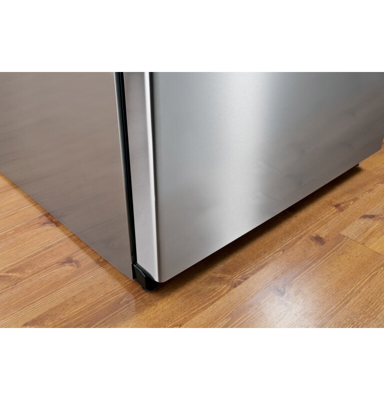 Café Series 21.3 Cu. Ft. Counter-depth French-door Refrigerator CFCP1RKBSS