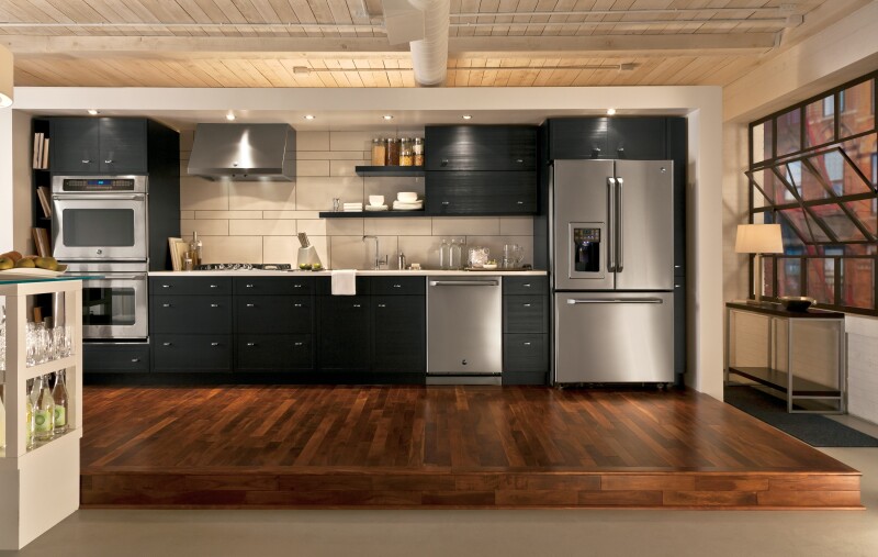 Café Series 21.3 Cu. Ft. Counter-depth French-door Refrigerator CFCP1RKBSS
