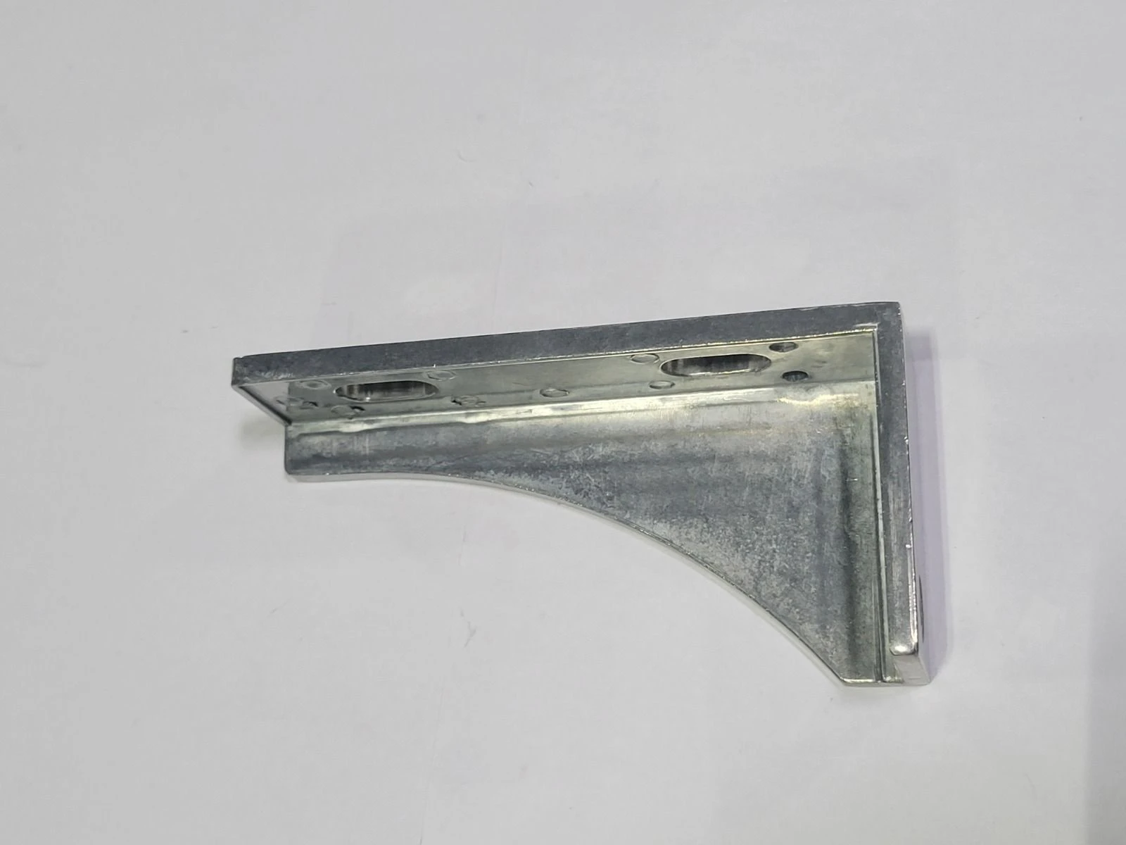 Upper Right Hinge CFD1RR04