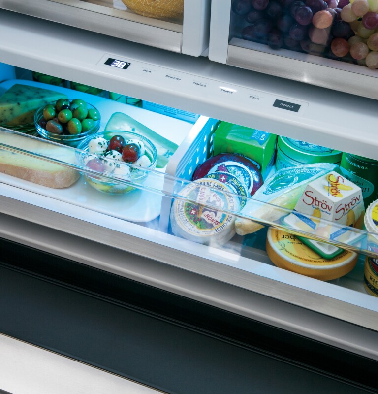 Café Series 28.6 Cu. Ft. French-door Refrigerator CFE29TSDSS